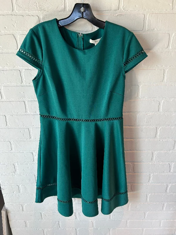 Dress Party Short By Francesca’s In Green, Size: M